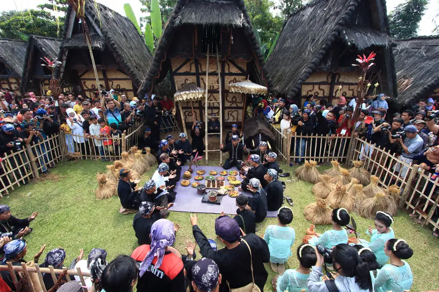 Acara Adat